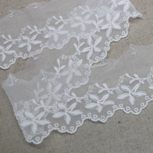 14Yds Broderie Anglaise Tulle eyelet lace trim 6cm Off-White YH650a laceking