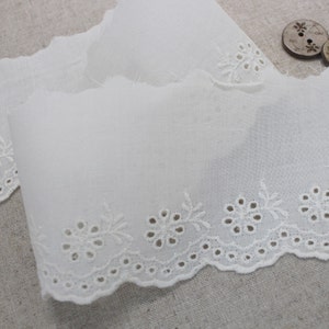 14Yds Embroidery scalloped cotton eyelet lace trim 2.87cm YH1440 laceking2013 made in Korea image 3