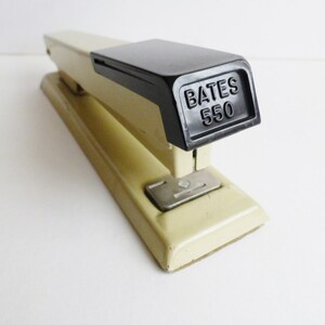 Vintage Bates 550 Desk Top Industrial Stapler