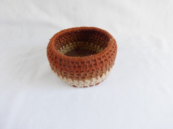 Fiber Art Coil Bowl Vintage Handmade Yarn Art Home Decor Storage Basket Container