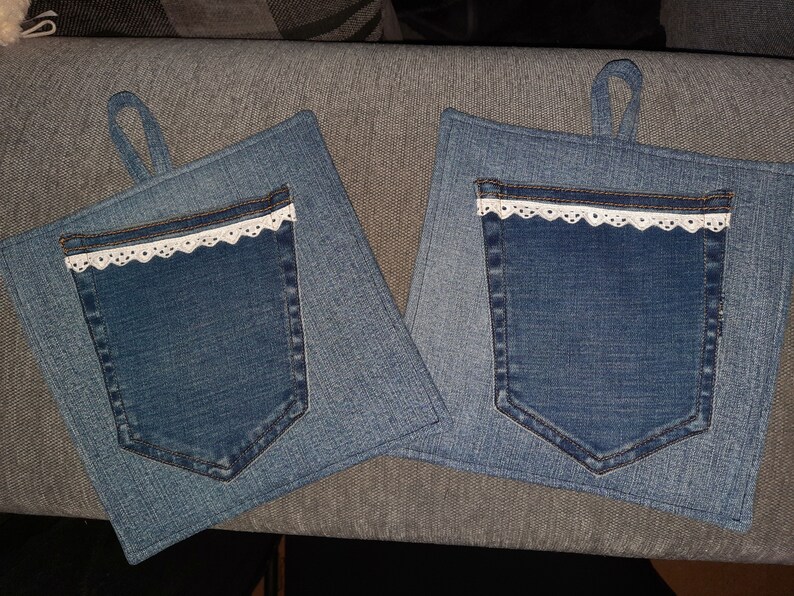 Jeans potholder with pocket and cotton tip image 1