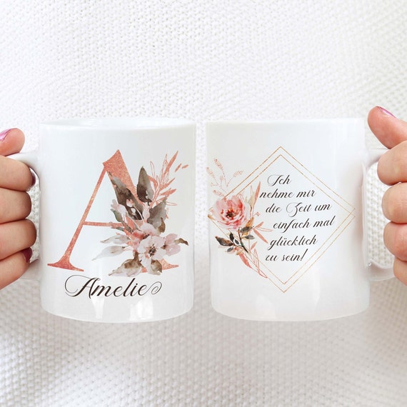 Namenstasse Buchstaben Spruch Tasse personalisiert - Zeit um glücklich zu sein - Kaffeebecher Geschenk