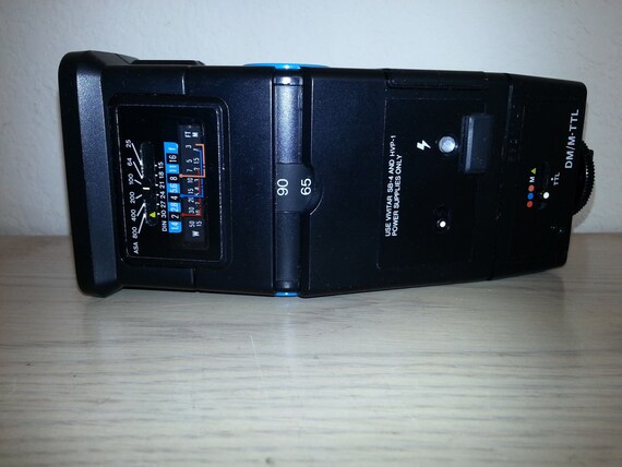 Flash Vivitar Zoom Thyristor 3500 - Occasion - Vendu Non Testé "Tel Quel"