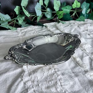 Oneida Silver Trays - Etsy