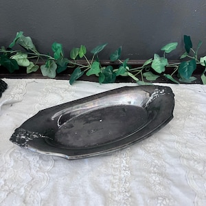 Vintage International Silver Co Wilcox Silver Plated Serving Tray 7119 Floral A48