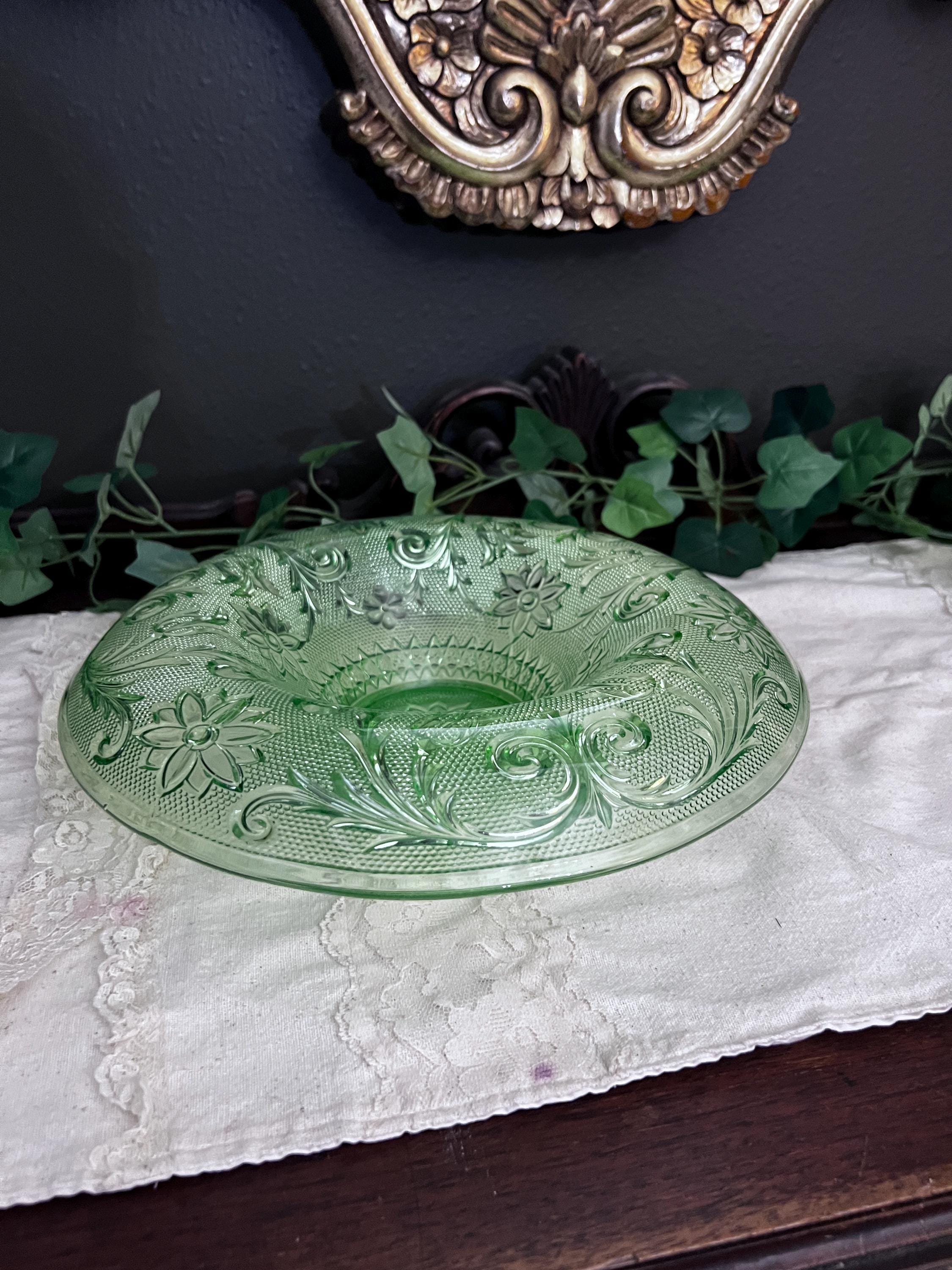 Tiara chantilly glass plates - Etsy 日本