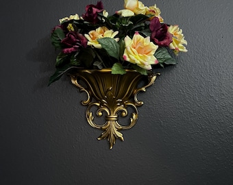 Juego de 2 macetas de pared vintage de plástico dorado con diseño de dardo estilo MCM.