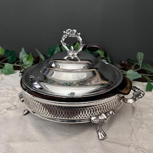 Silver plated Serving Casserole Dish with Anchor Hocking Glass insert
