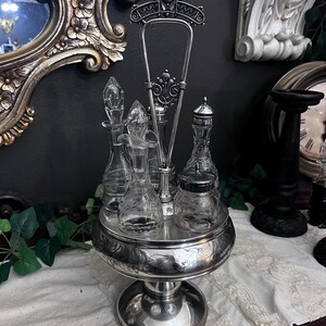 Antikes viktorianisches Gewürz geätztes drehendes Menage-Caddy-Set