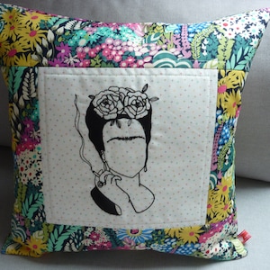 Cushion cover Viva la Vida Folklore Mexico with embroidery