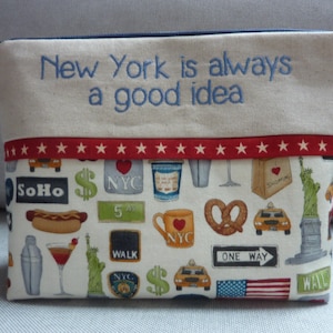 NEW YORK est toujours une bonne idée Trousse de toilette Globetrotter Icons Texte brodé