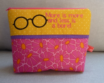 Cosmetic bag More is more Iris Apfel strong women colorful glasses flower power