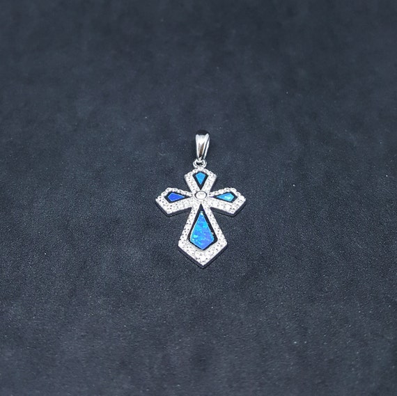 Cross Pendant with Blue and Clear Cubic Zirconia Stones Sterling Silver Cross Pendant with Blue and Clear Cubic Zirconia Stones Sterling Silver