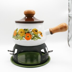 Vintage 1970s flower enamel fondue pot with a base with wood handle Modern Mid Century Retro Dinner Party Bohemian, entertaining fondue set