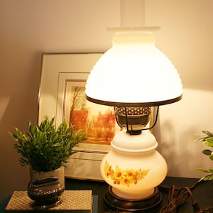 Mid century Hurricane electric parlor lamps with yellow daisy floral design white hobnail milk glass shade Gone with the wind 3 way lighting