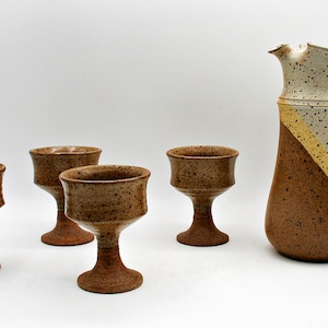 Vintage studio aardewerk karaf en glazen set, ondertekend Normand Rochelle Quebec, keramische wijnkaraf uit het midden van de eeuw, Cottagecore barware cadeau