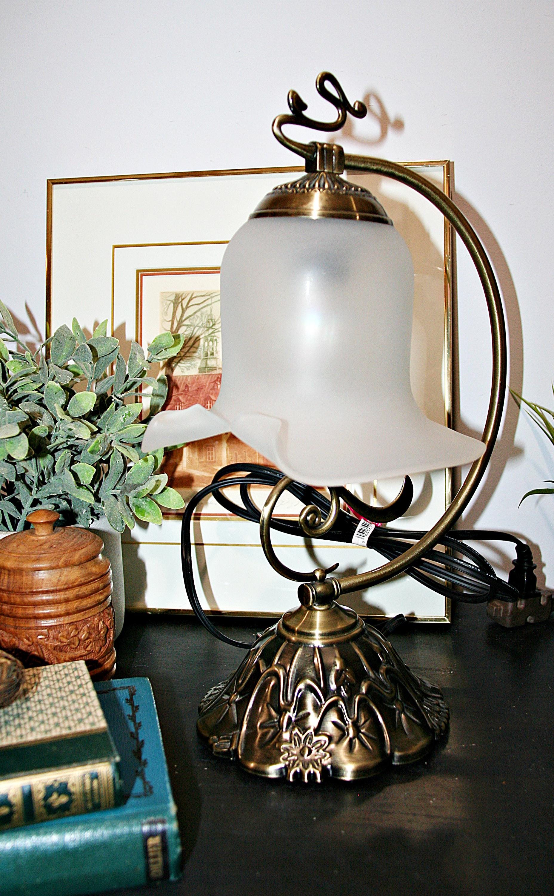 Antique victorian glass lamp shades - Etsy 日本
