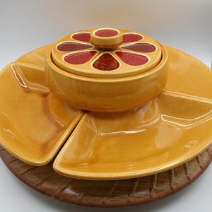 Vintage 50s lazy Susan spinner and 5 piece snack dip yellow and red dishes set with cover Serving dishes California Pottery 695 USA