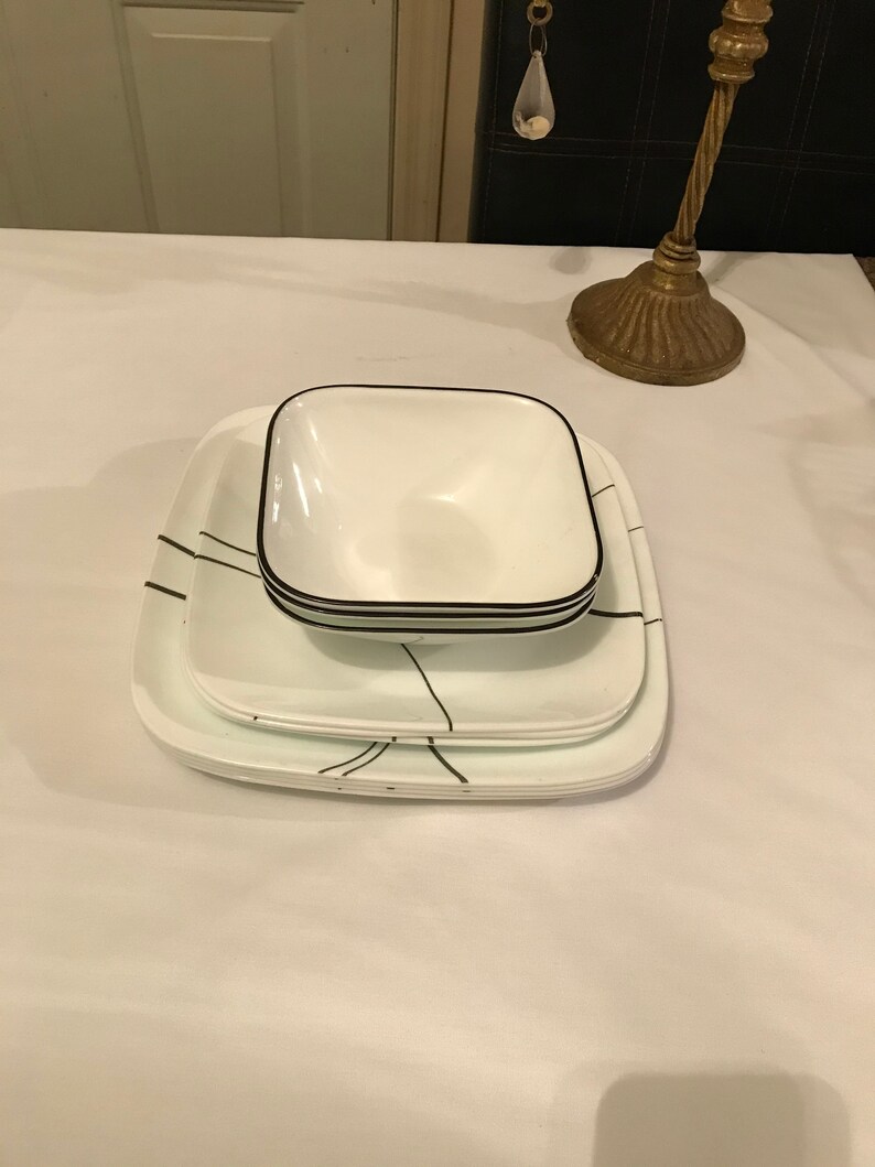 Corelle Vitrelle Simple Line Pattern 4 Dinner Plates 4 Salad Etsy