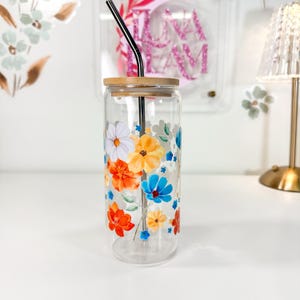 Floral Glass Iced Coffee Cup: 20oz Tumbler with Lid & Straw