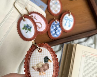 custom bag tag | cross stitch needlepoint style machine embroidered monogram bag charm | scallop leather preppy tote keychain | gift