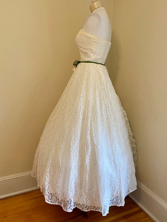 Vintage 50s Ivory Floral Lace Long Gown Tulle Str… - image 4