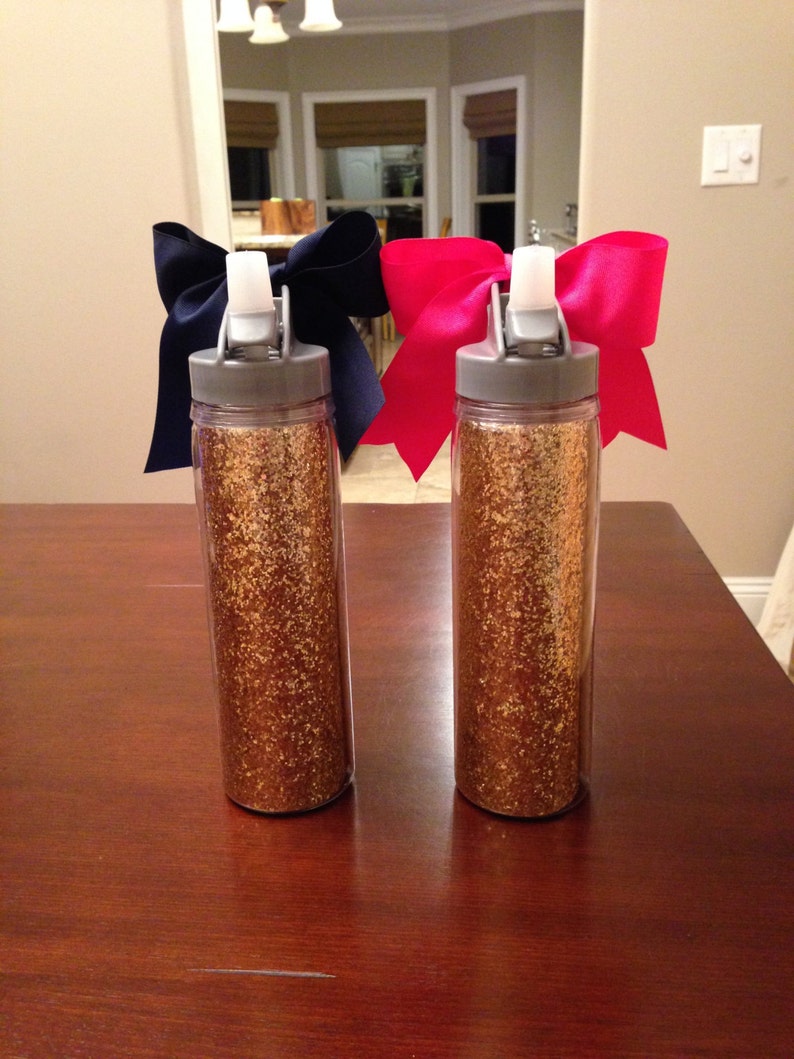 Personalized 18oz Loop Water Bottle Gold Glitter image 3