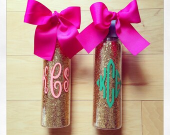 Personalized 18oz Loop Water Bottle {Gold Glitter}
