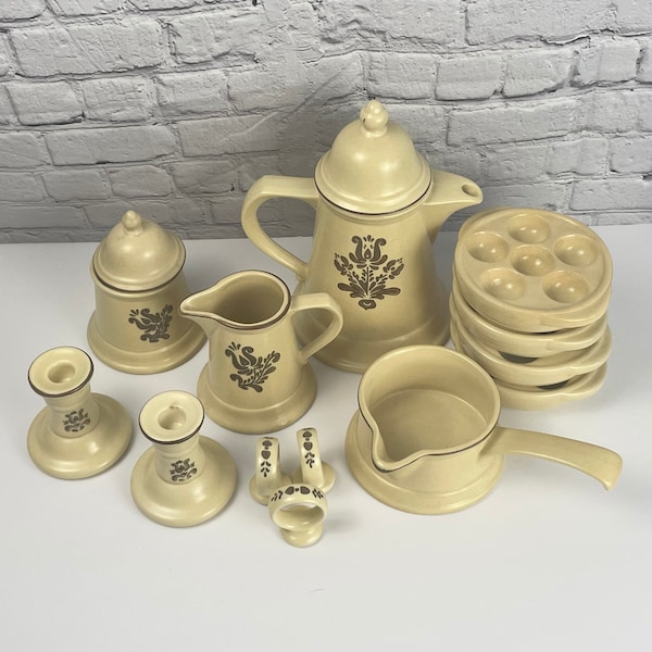 Pfaltzgraff set kitchen vintage cream pitcher snails sugar creamer teapot coffee candlestick napkins rings farmhouse ceramic