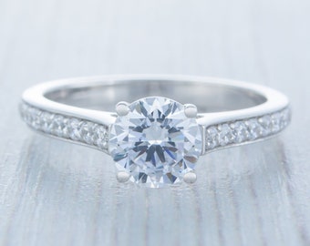 Bague solitaire en moissanite de 1,25 carat disponible en or massif et platine - bague de fiançailles