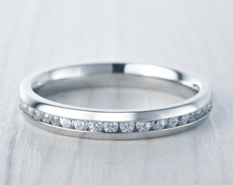 3 mm brede door de mens gemaakte diamant simulant volledige eeuwigheid ring / stapelring in witgoud of titanium - trouwring - verlovingsring