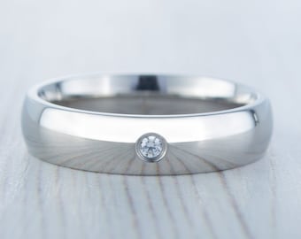 5mm Titanium & Moissnaite Wedding ring  - Band for men and women