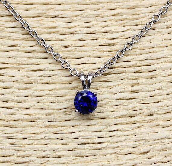 Natural sapphire best sale pendant