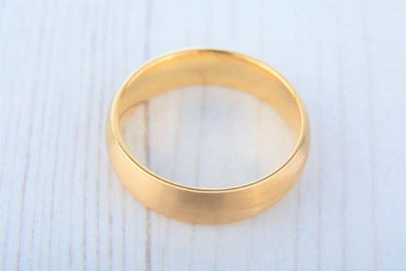 6mm Titanium Stainless Steel Wedding Band - 18k Gold Groove, Matte Finish, Comfort Fit Ring For Men & Women