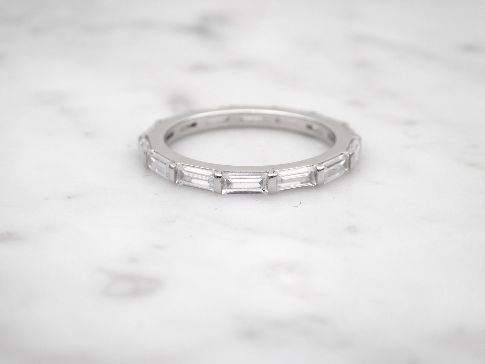 Moissanite Baguette cut 2mm Solid Gold full Eternity ring Etsy 日本