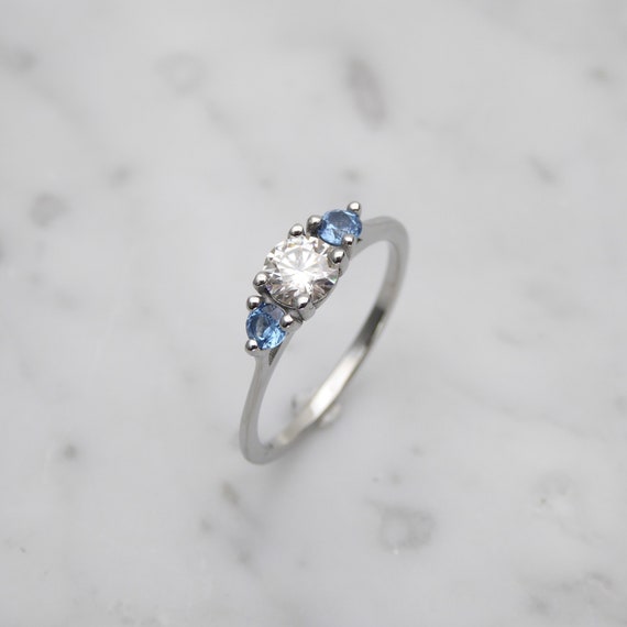 Echter 3 Stein Moissanit Aquamarin Trilogie Ring in Weissgold oder Titan Verlobungsring Handgemachter Ring Etsy