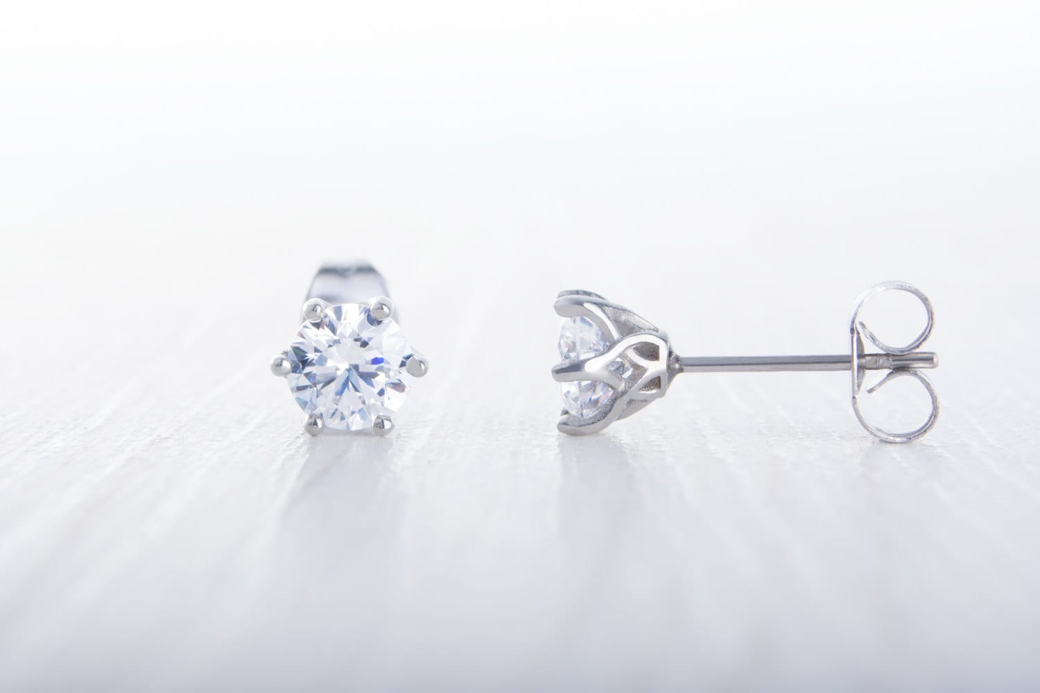 2 Ct Natural Diamond Solitaire Stud Earrings – Greenish Blue, VVS1, 925 Silver