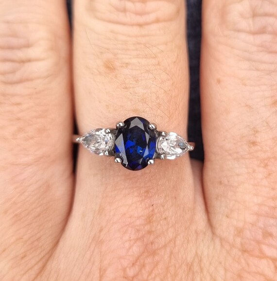 AAA Anello ovale di tanzanite 950 in platino, 3,825 ct Tanzania