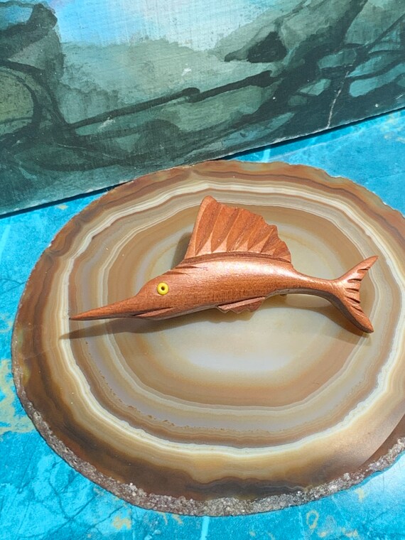 Wooden Sailfish Brooch 50’s Hand Carved - image 5