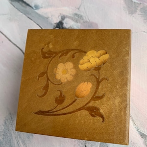 Vintage 60’s Italy Wooden Inlay Marquetry Jewel Presentation Box