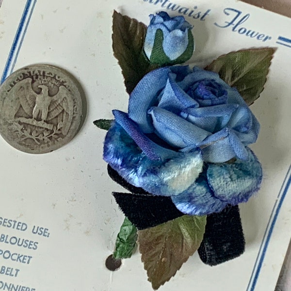 NOS Petite Blue Baby Rose Corsage on Original Card Velvet and Silk C Clasp