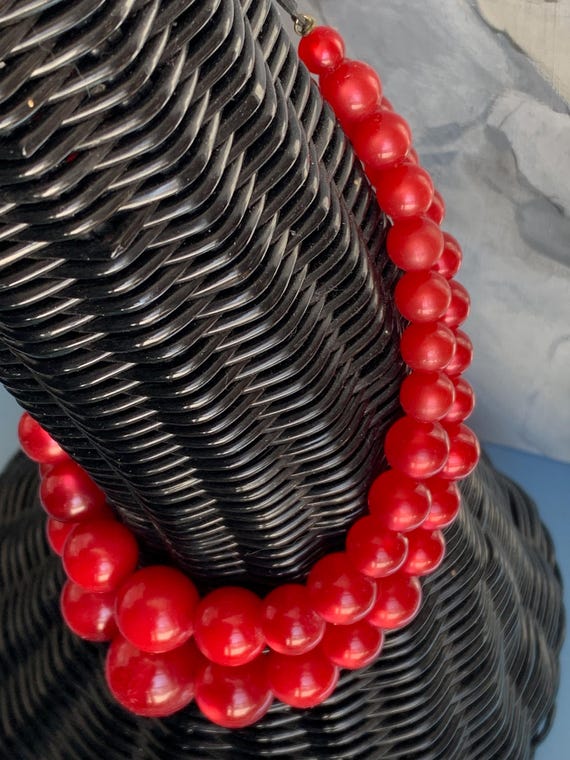 Vintage Cranberry Moonglo Lucite Graduated Double… - image 2