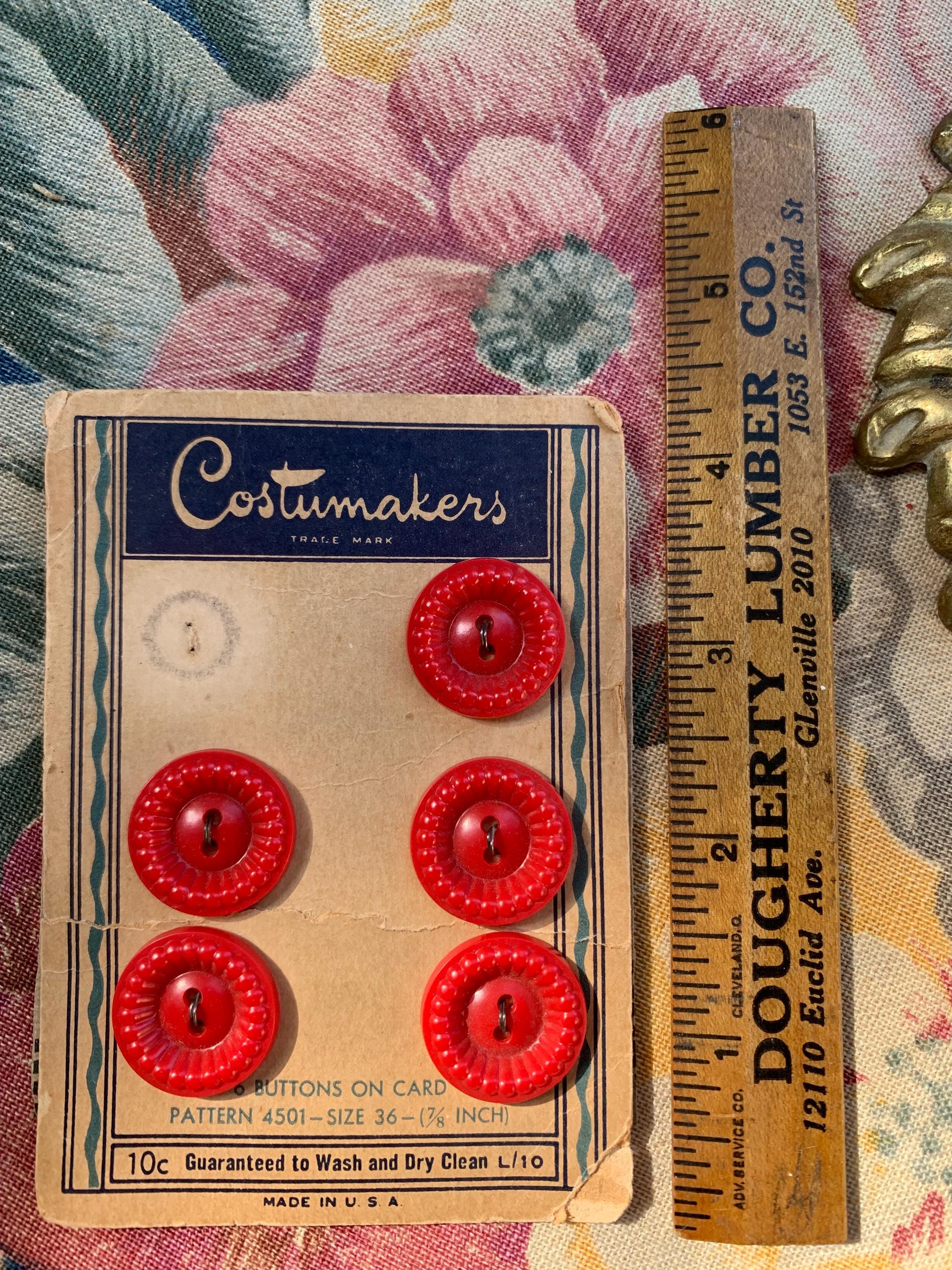 30’s 40’s Ridged Buttons Carded Red Set of 5 Plastic Housedress Style 7 ...