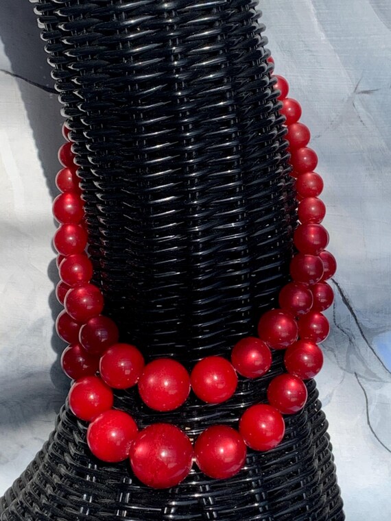 Vintage Cranberry Moonglo Lucite Graduated Double… - image 10
