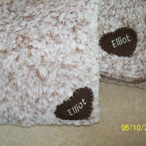 Personalized BLACK/GRAY SHERPA Pet Blanket with Free Embroidery, Pet Gift, Sherpa Blanket, Cat /Dog Blanket image 3