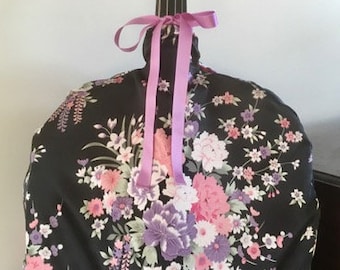 CELLO Cape with flowers
