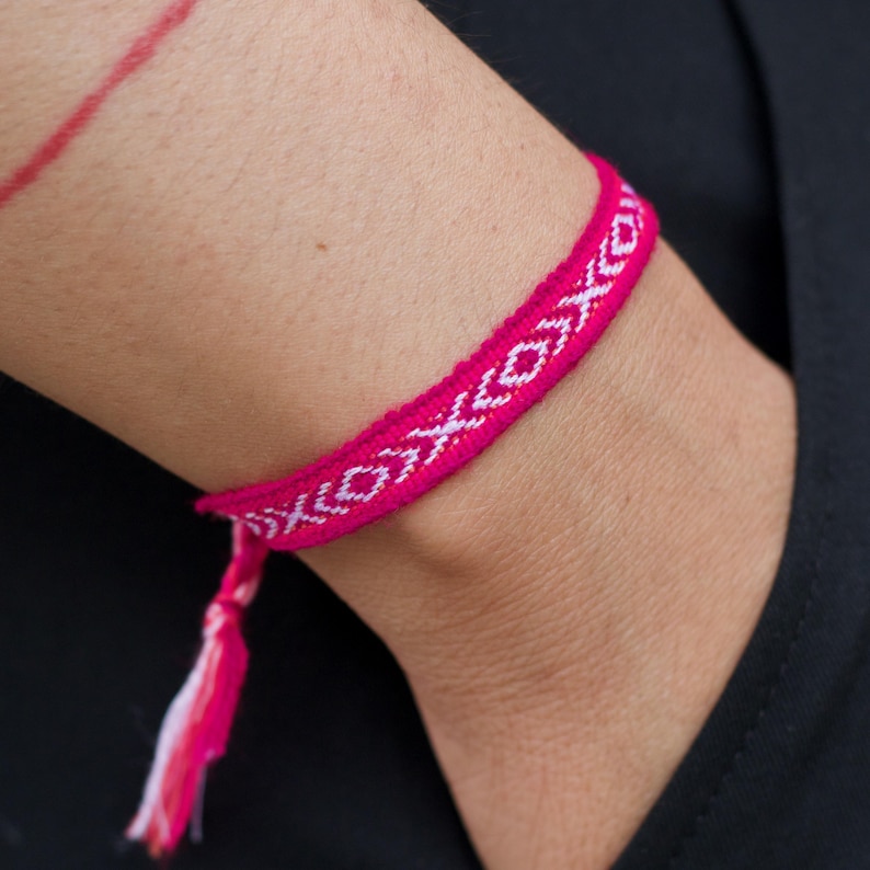 Woven Handmade Boho Slim Bracelet, Woven Textile, Friendship Bracelet, Stacking, Anklet, Boho Jewelry, Handwoven Textile Bracelet 画像 4