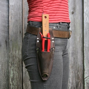 Hori Hori Sheath with Pruner + Scissor Pockets