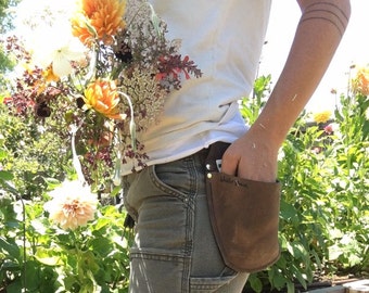 Farmer Florist Rubber Band Pouch