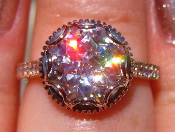 Jubilee cut hotsell moissanite